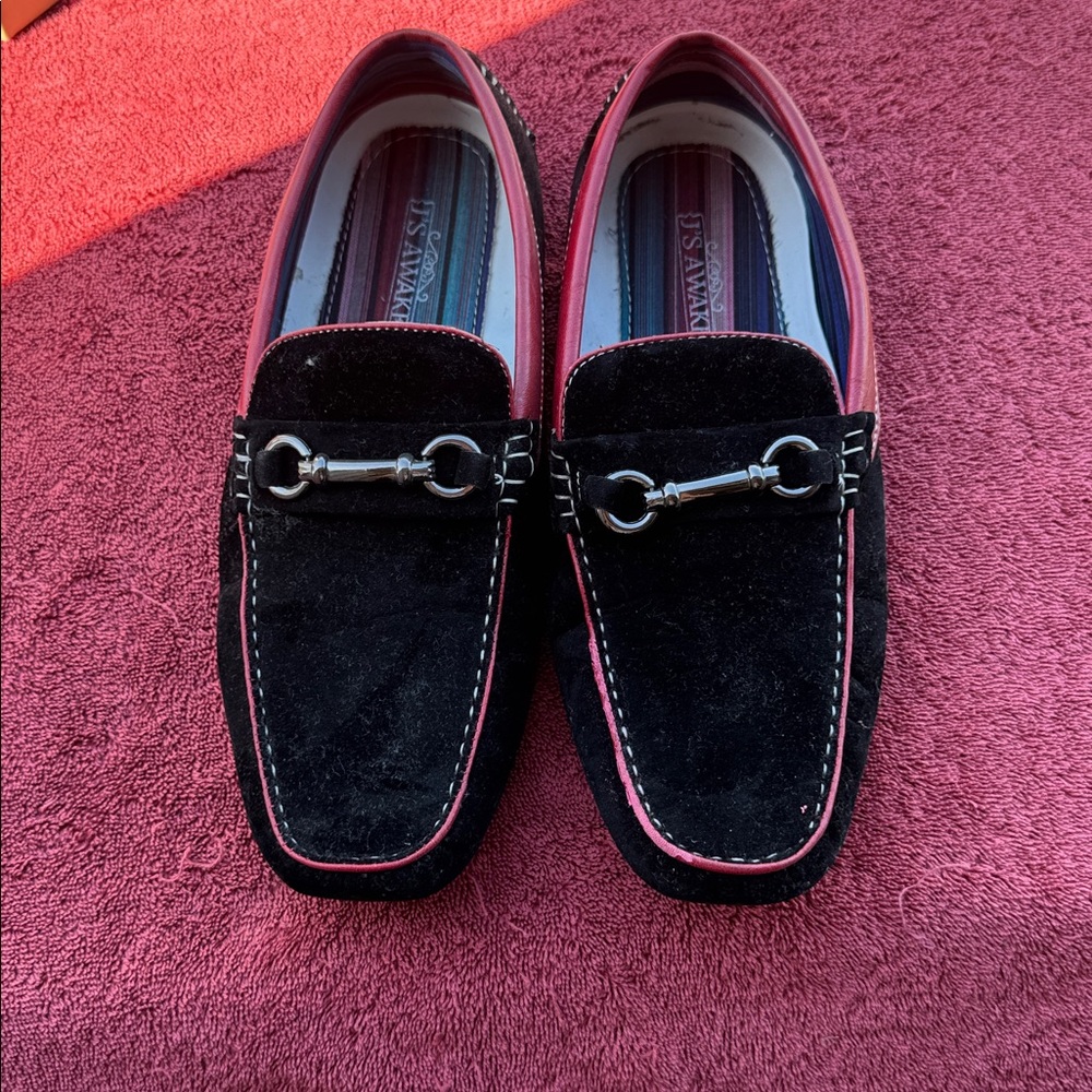 J’s Awake Black and Red Loafers with Metal Detail